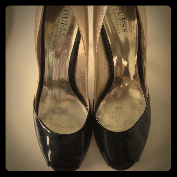 Guess by Marciano Leather Two-toned heals