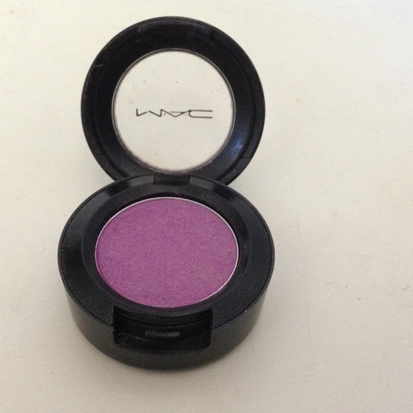 Used Mac creme de violet eyeshadow.