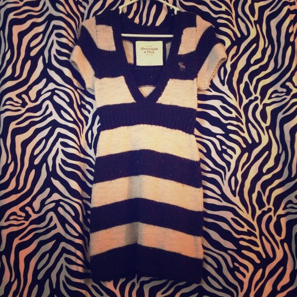 Abercrombie and Fitch sweater dress