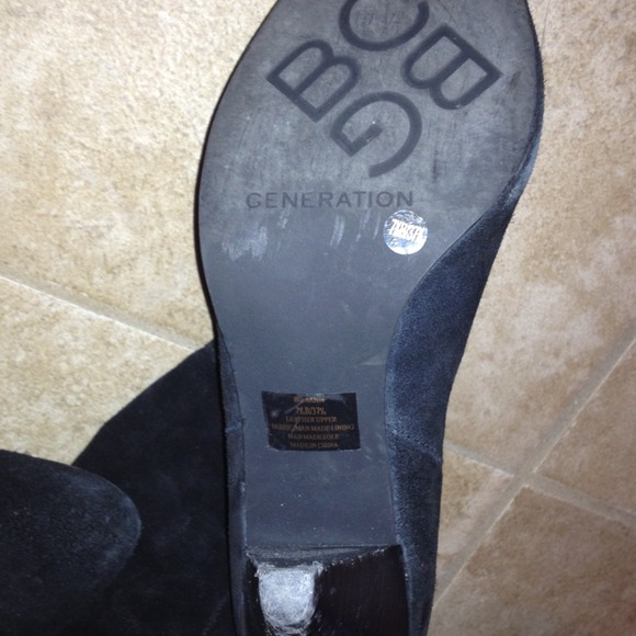 BCBG black boots - Picture 4 of 4
