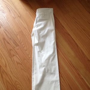 BCBG White Khaki dress pants. Super cute