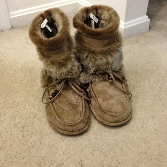 💢Sold💢Slippers