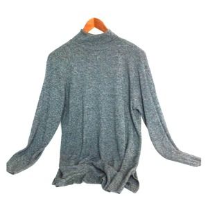 Jacklyn Smith acrylic turtleneck