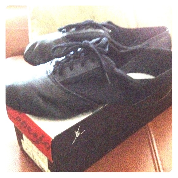 CAPEZIO jazz shoes!
