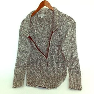 Carolyn Taylor essentials grey and black sweater