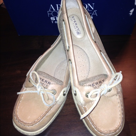 Sperry Top-Sider angelfish boat shoes size 8