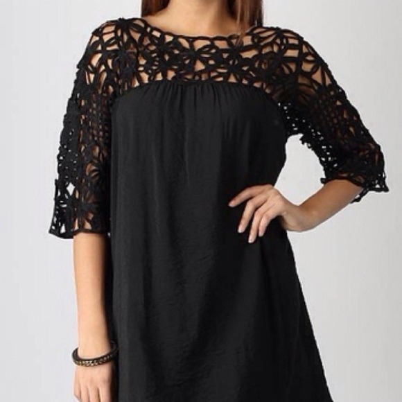 Dresses & Skirts - Cage Ribbon Design Black Dress