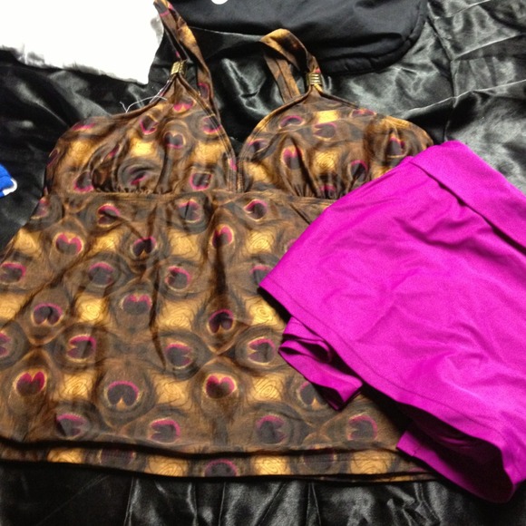 peacock patterned swim suit. 2 piece.