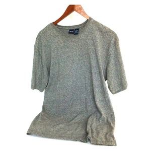 Grey t shirt