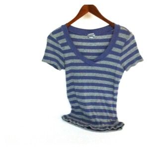 Old navy v neck