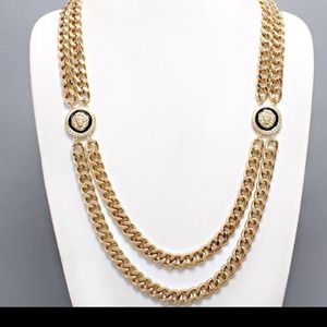 Long necklace