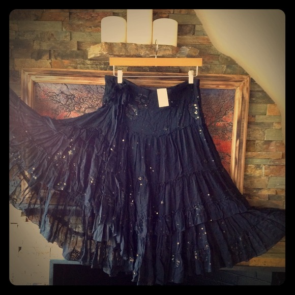 NEW UNUSED Tiered Sequence Black Gypsy Skirt