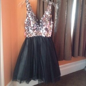 Homecoming dress never worn brand new !