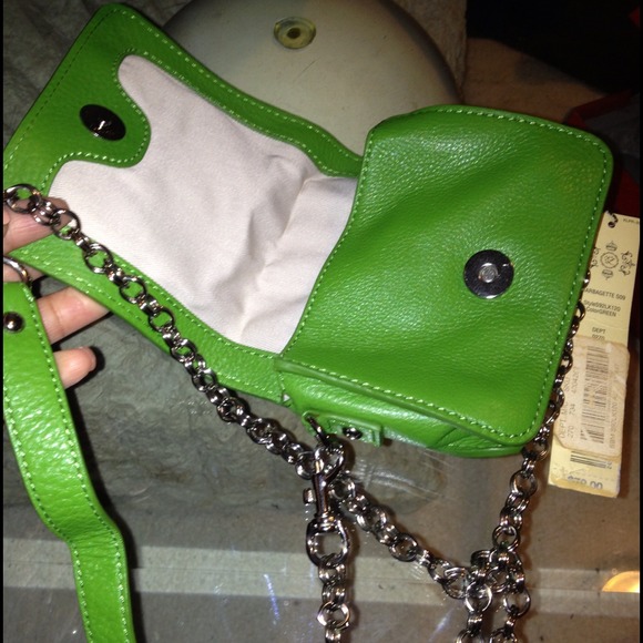 Authentic Green Mini Kate Landry purse - Picture 3 of 4