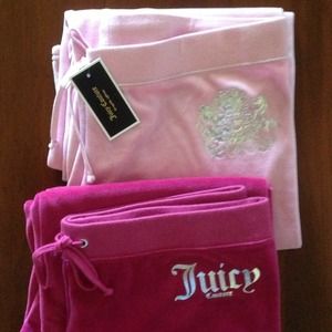 Bundle for MindyRose.