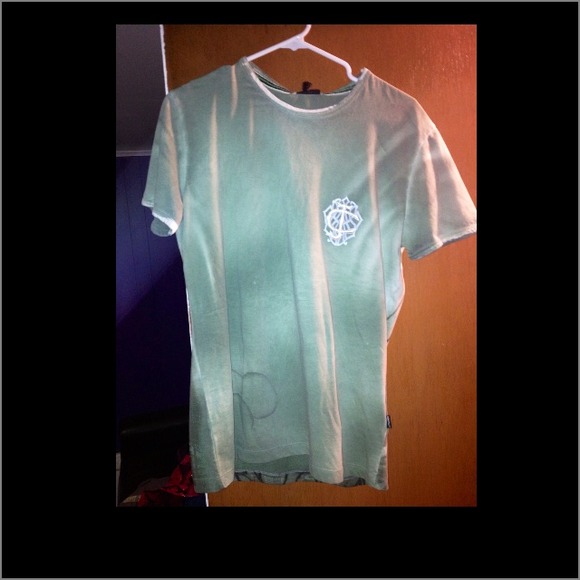 Just Cavalli NEW green Tshirt. Size L