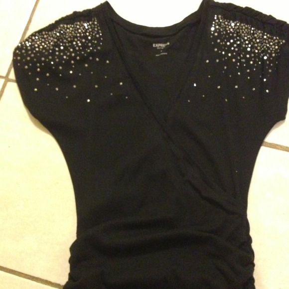 ❤️SOLD❤️ Express Top - Picture 3 of 3