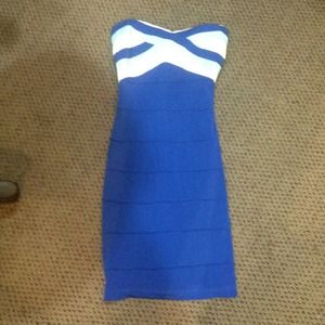 Tube top body fitting mini dress