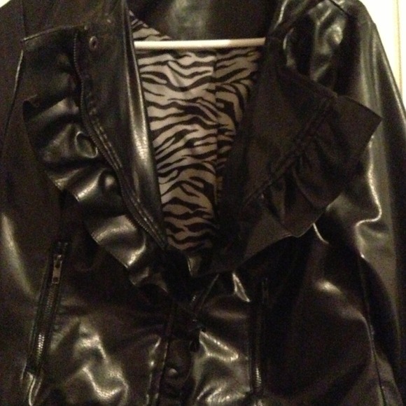 Jacket - Picture 4 of 4