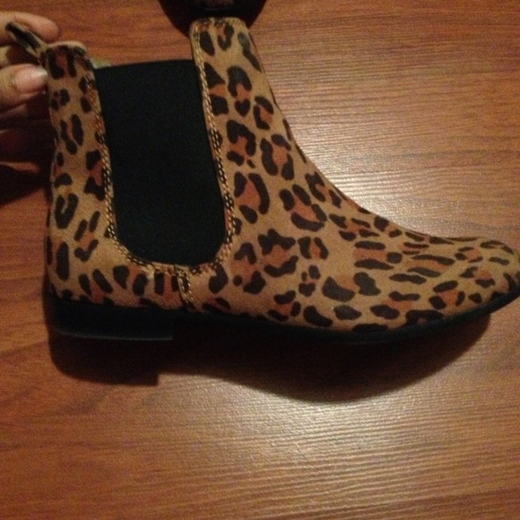 Leopard booties - Picture 2 of 4