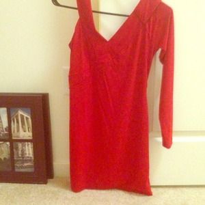 Lady in Red! Super cute red one shoulder mini!