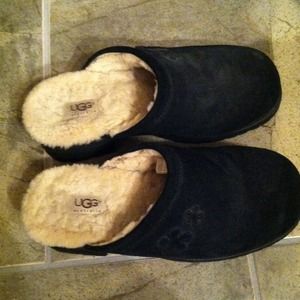 Ugg clogs