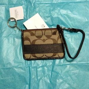 ID skinny- authentic Coach-