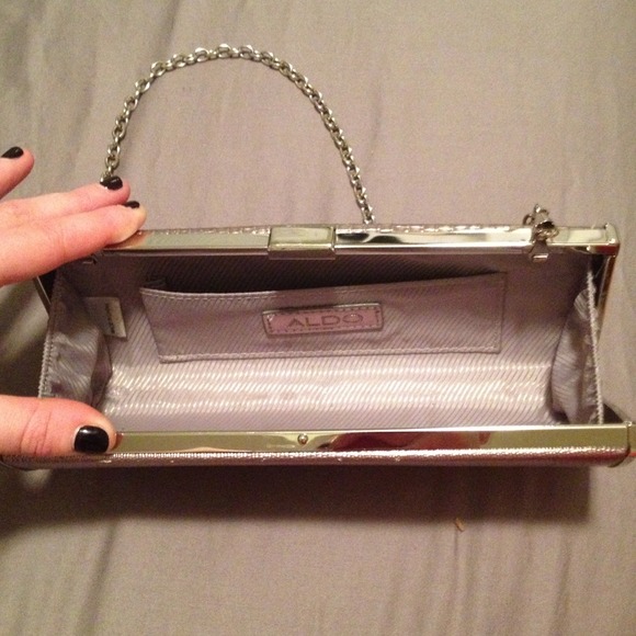 Silver ALDO clutch - PERFECT condition - Picture 3 of 4