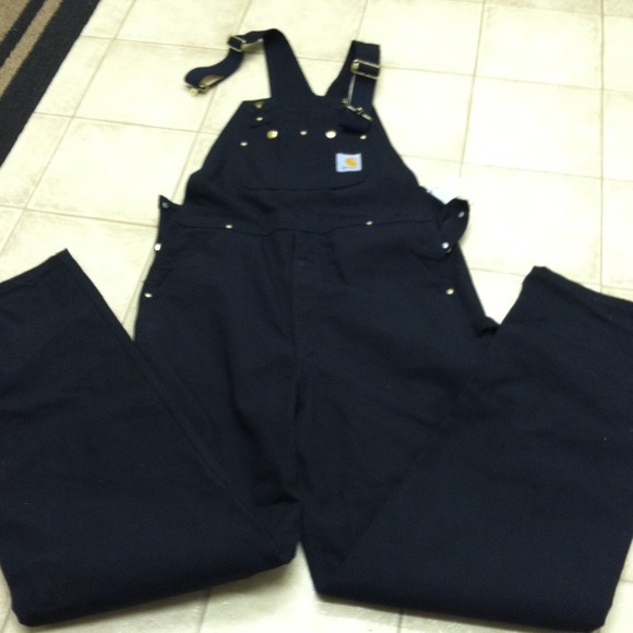 REDUCED Men's Carhartts