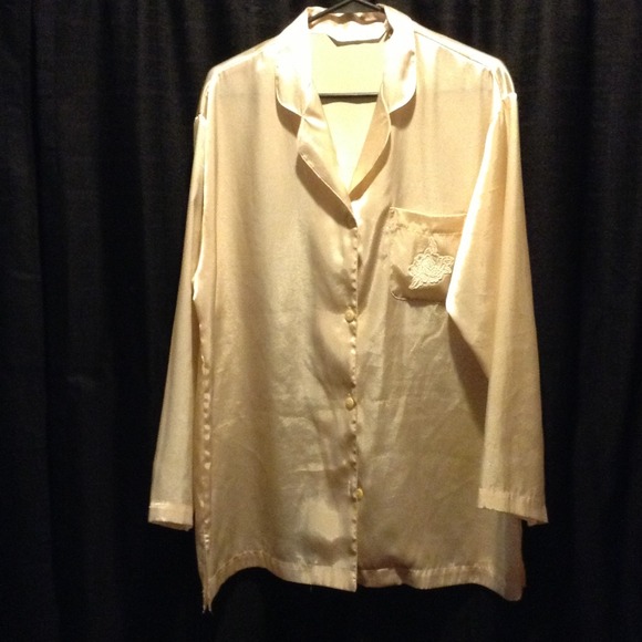 Victoria's Secret jammy shirt