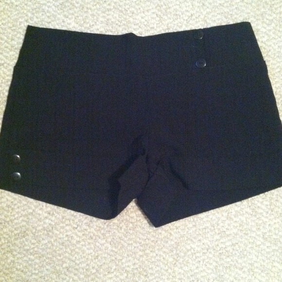 ❌SOLD❌Cute black shorts