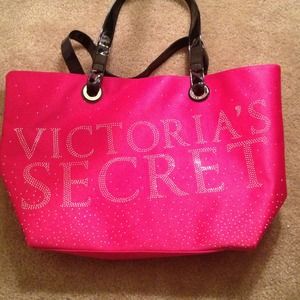 RESERVED. Victoria's Secret Pink tote bag