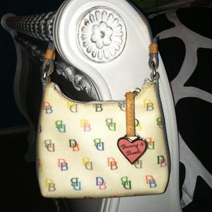 Dooney & Bourke