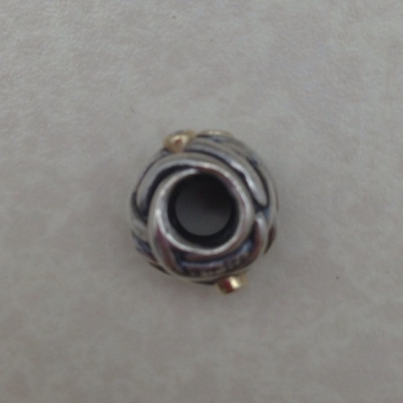 Pandora woven together charm. 3 real diamonds! New - Picture 2 of 2