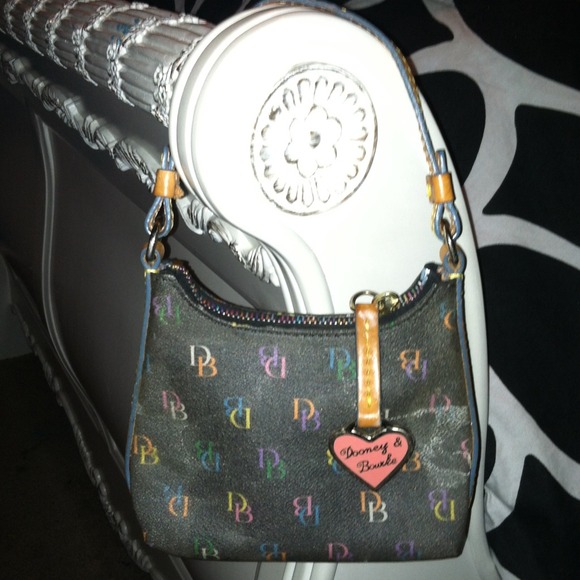 Dooney & Bourke