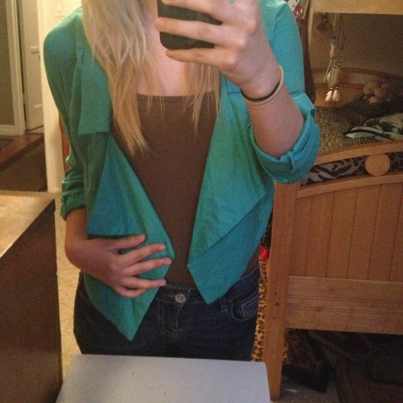 Teal cardigan💙