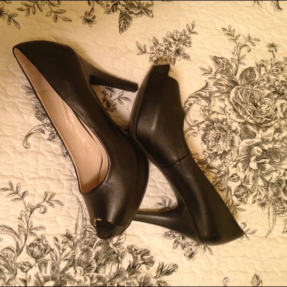🚫SOLD🚫Nine & Co black open toe heels - Picture 3 of 4