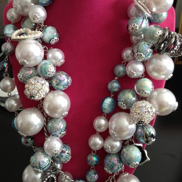 Bracelet and necklace