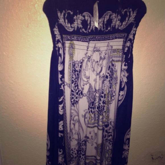 Dress sold in a bundle!!!!🚫🚫🚫👠👗👗