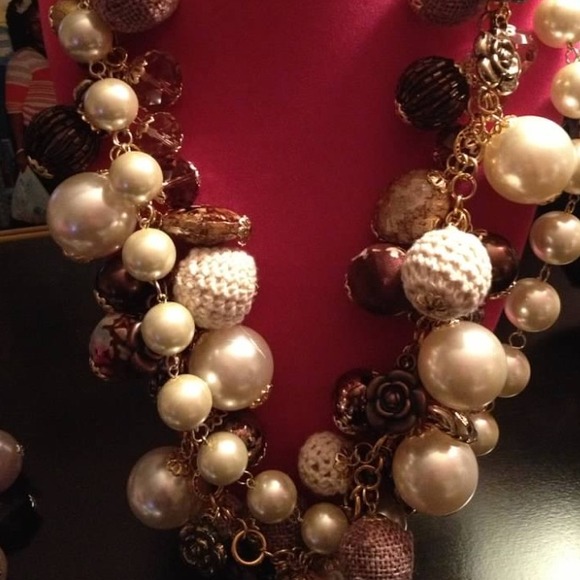 Necklace and bracelet