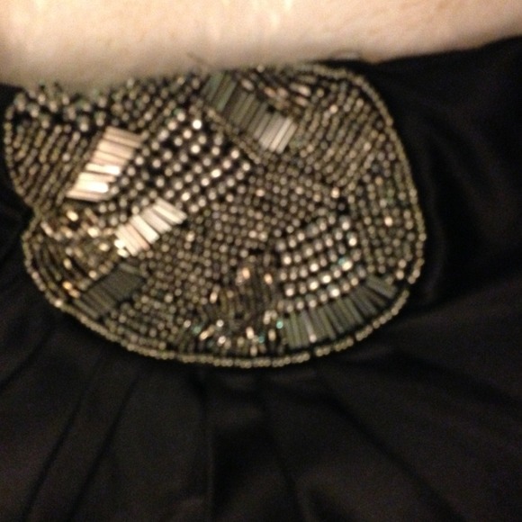 Black embellished cocktail dress - Picture 3 of 4