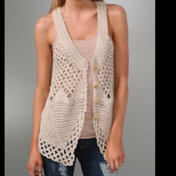 🔴SOLD🔴NWOT FREE PEOPLE Dark Blue Crochet Vest
