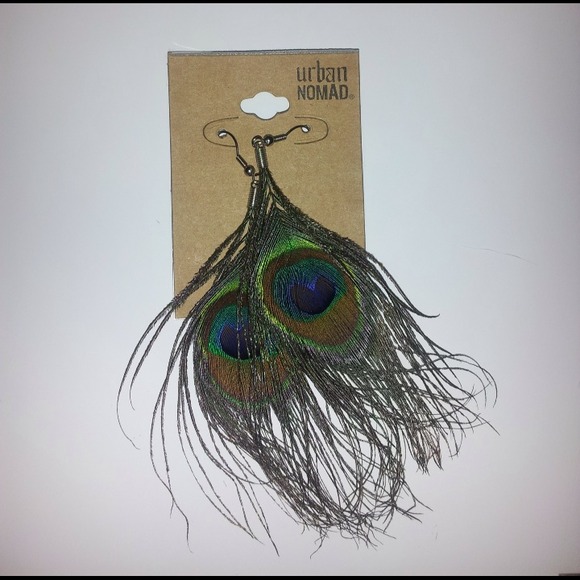 **SOLD** Brand new peacock earrings