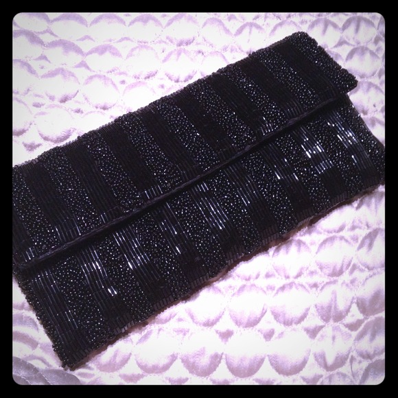 Black beaded clutch purse