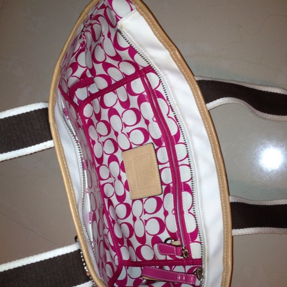 Coach Purse - Picture 2 of 2