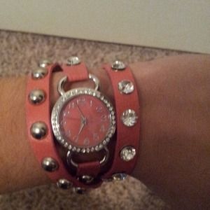 **TRADED** Pink rhinestone wrap watch