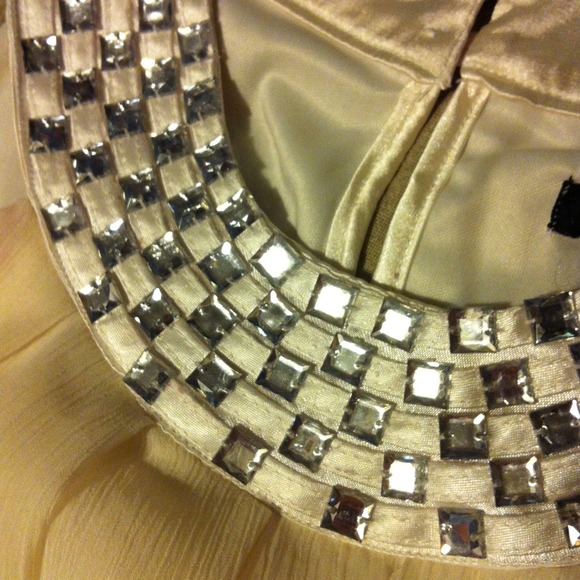✴️️️DONATED✴️Sparkly Ivory halter blouse - Picture 2 of 3