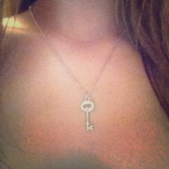 ‼️REDUCED‼️Juicy couture wish silver key necklace