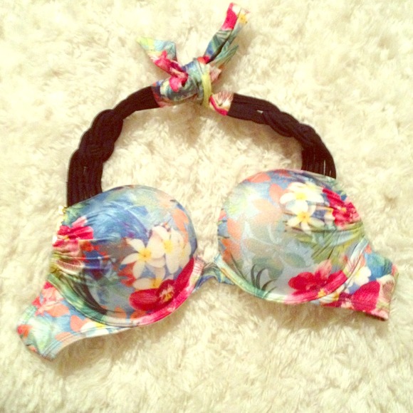 Victoria Secret bombshell bathing suit!