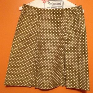 SOLD!!!! Talbots Petites A-Line Pleated Skirt